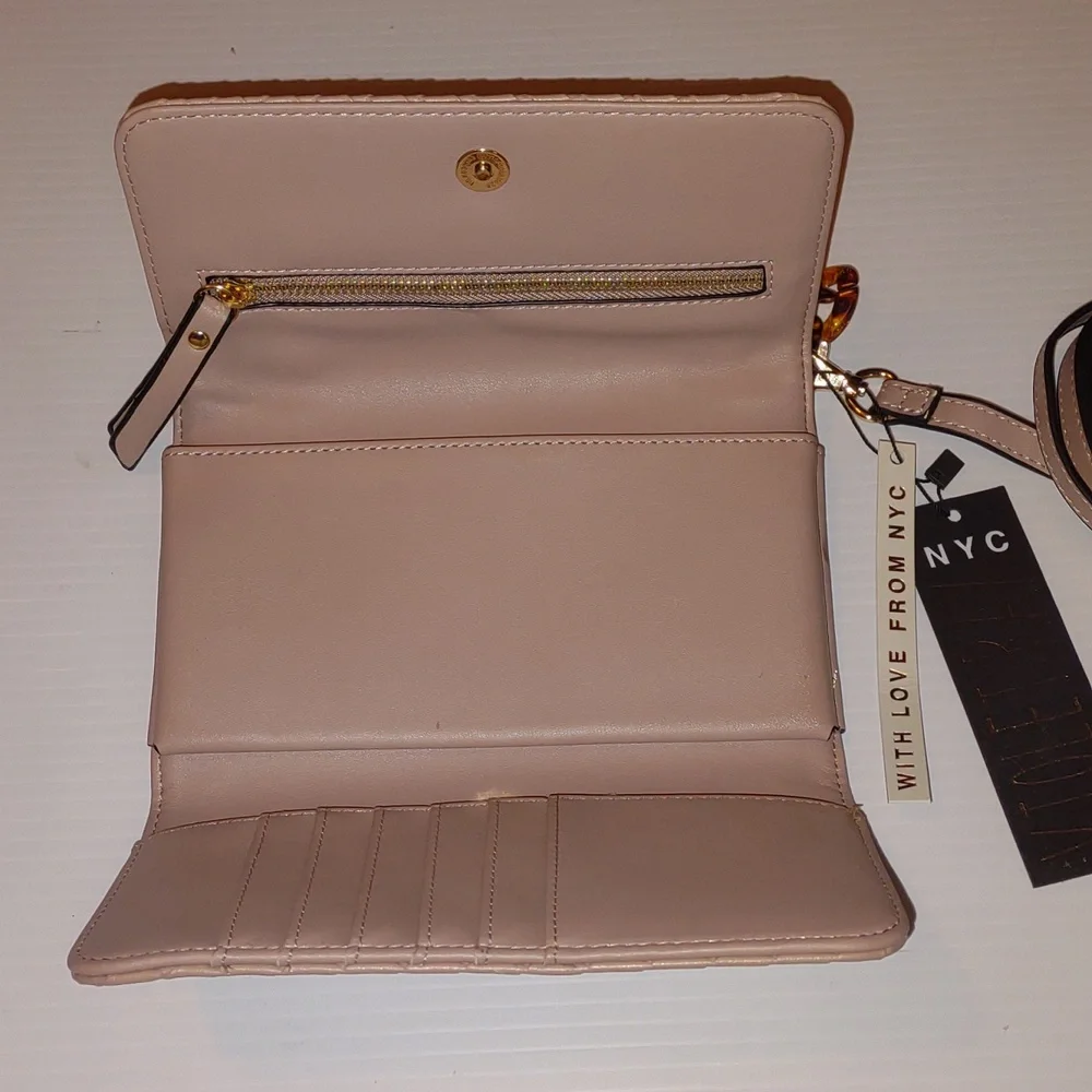 Sale😺Violet Ray NYC with Love From NYC purse wallet card holder